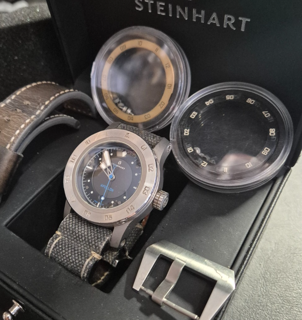 Steinhart Apollon Automatik Uhr Titangehäuse 45mm mit Etui & Zubehör