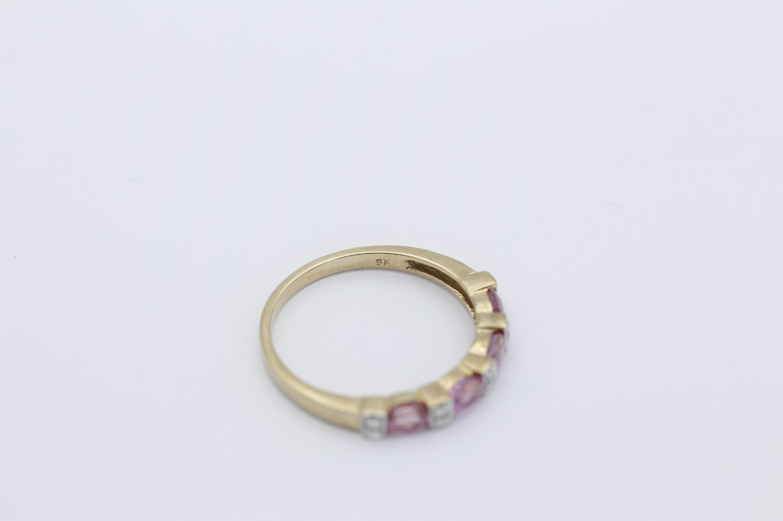 Zarter Juwelen Damen Ring aus 375 / 9k Gelbgold mit Farbsteine & Diamanten