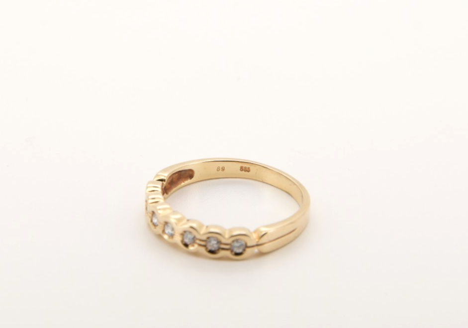 Goldring 14 Karat 585 mit 7 echten Diamanten Halb Memory Damen Gr. 60