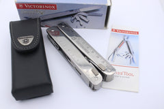 Victorinox Swisstool SwissTool 3.0323.L Multitool mit Lederetui Top Zustand OVP