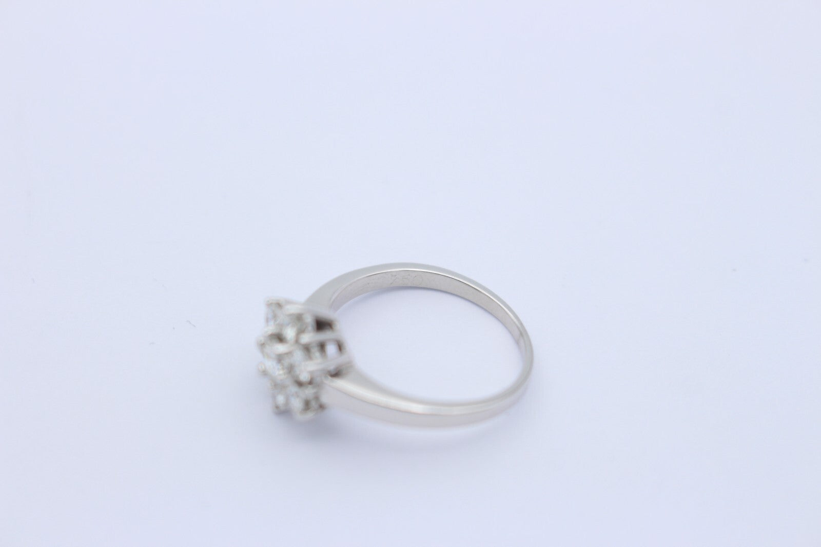 Traumhafter Damen Ring aus 18k / 750er Weißgold mit Brillanten ca. 0,50 ct.