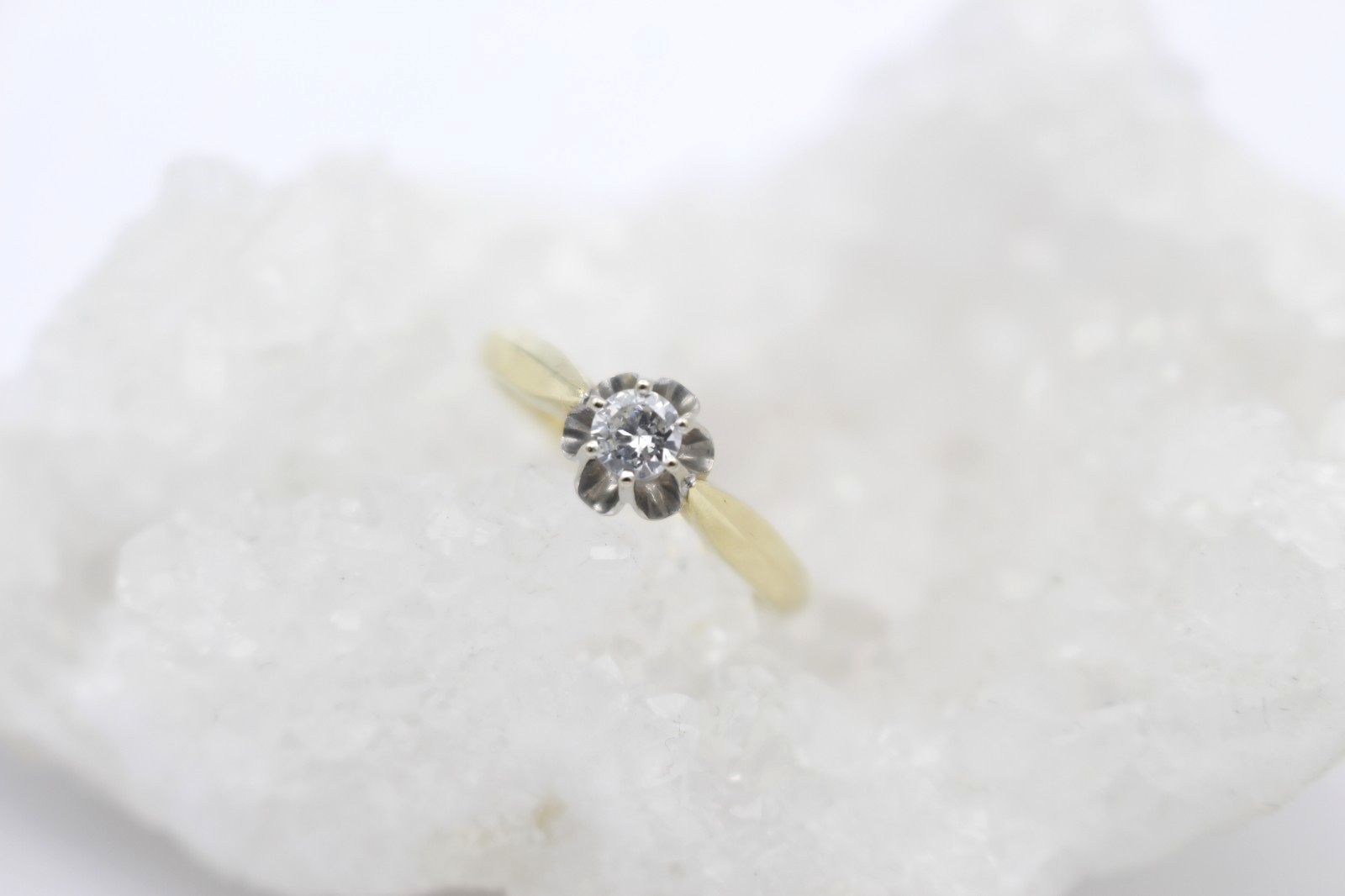 Schöner Diamant Solitärring 585 / 14 Karat Gold Bicolor Brillant ca. 0,20 ct.