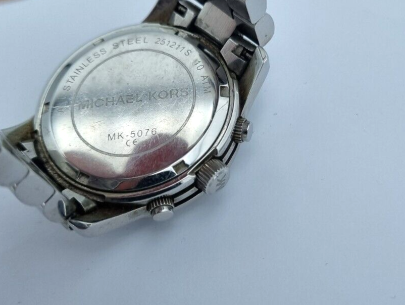 Michael Kors MK5076 Armbanduhr für Damen Edelstahl Silber 38 mm