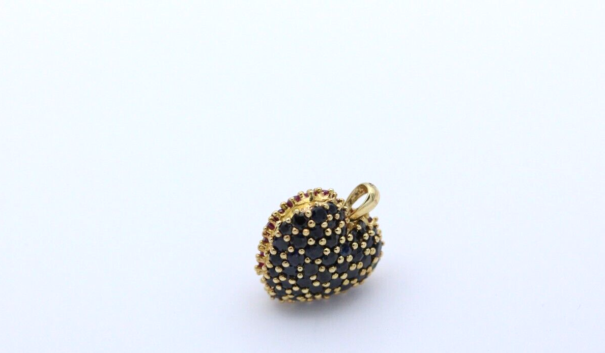 Wunderschöner Herz Anhänger aus 585 / 14K Gelbgold mit Saphir & Rubine
