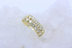 Wunderschöner Damen Diamant Ring aus 585 / 14k Gelbgold mit 12 Brillanten