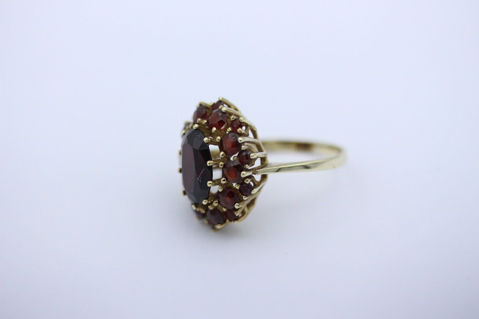 Schöner Granat Gold Damen Ring aus 333 / 8k Gelbgold mit Granaten | Gr. 59