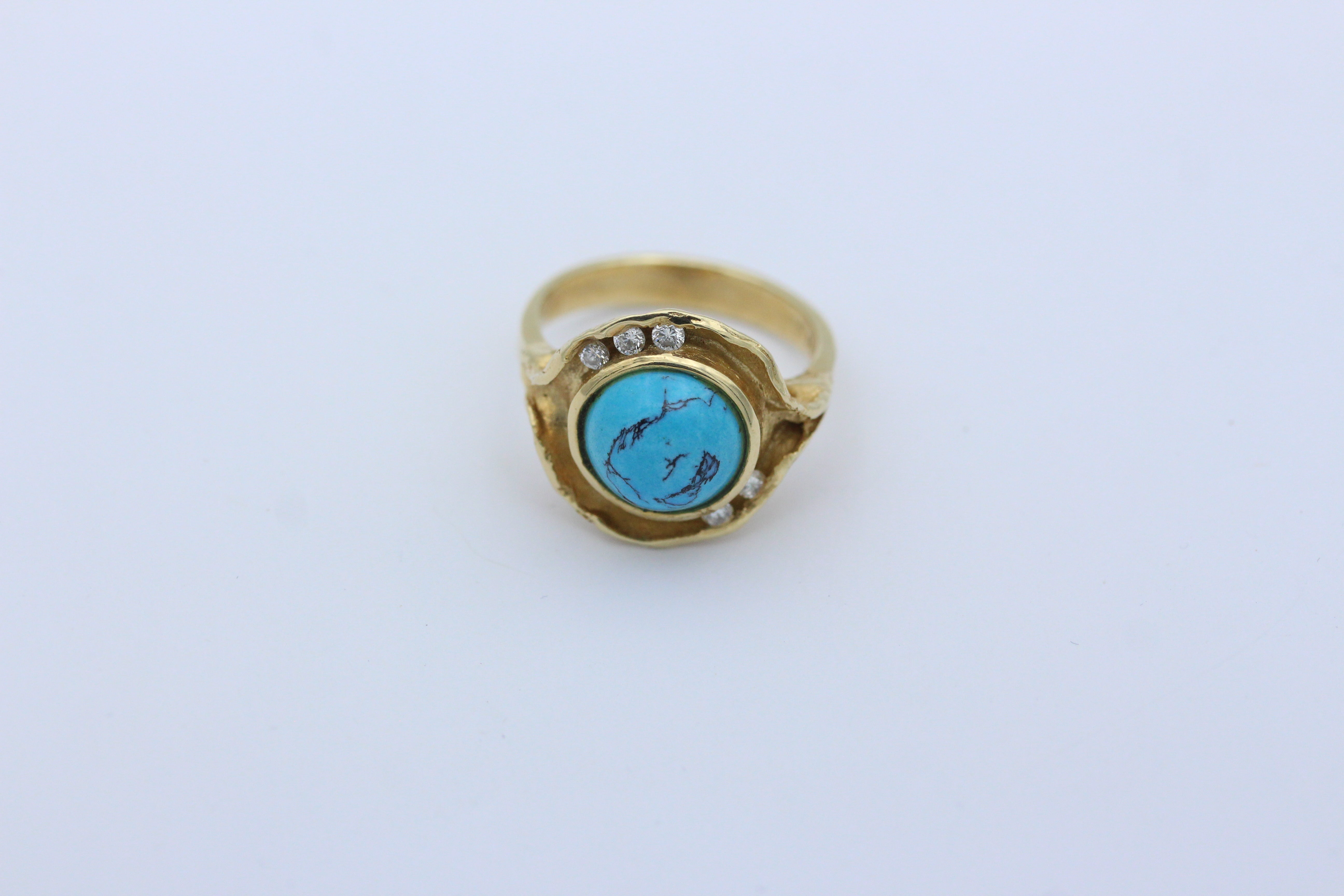 Schöner Gold Ring aus 585 / 14k Gelbgold mit ein Türkis & 5 Brillanten ca. 0,15 ct.